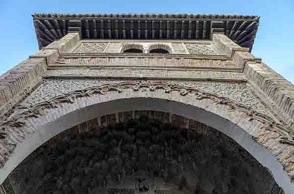 Granada 231 - Corral del Carbón.jpg